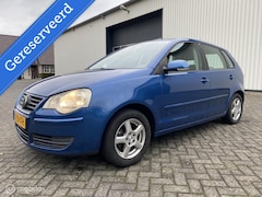 Volkswagen Polo - 1.4-16V Comfortline