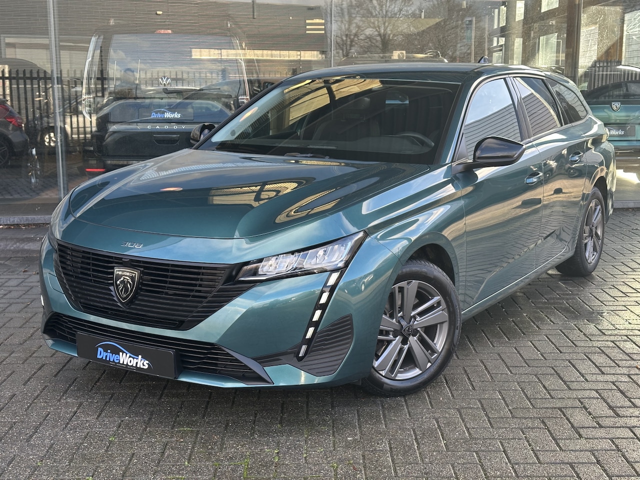 Peugeot 308 SW - 1.2 PureTech | Automaat | Active Pack Business | Carplay | Key-less | Interesse, Proefrit? - AutoWereld.nl