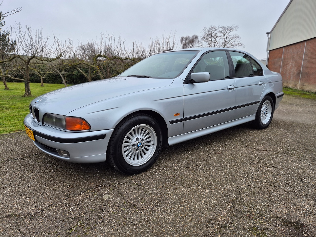 BMW 5-serie - 523i - AutoWereld.nl