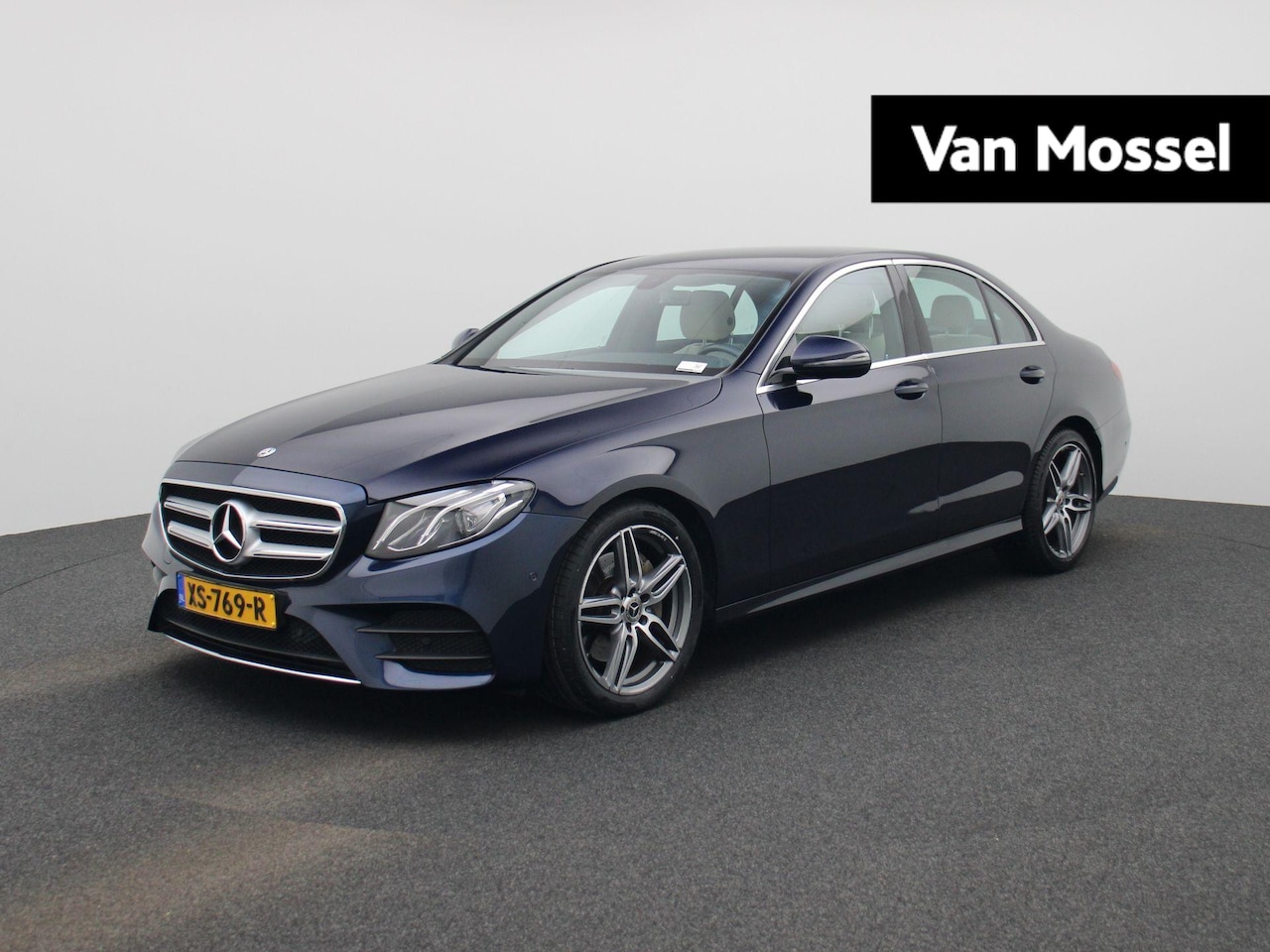 Mercedes-Benz E-klasse - 200 Business Solution AMG | AUTOMAAT | ACHTERUITRIJCAMERA | WIDE SCREEN | SFEERVERLICHTING - AutoWereld.nl