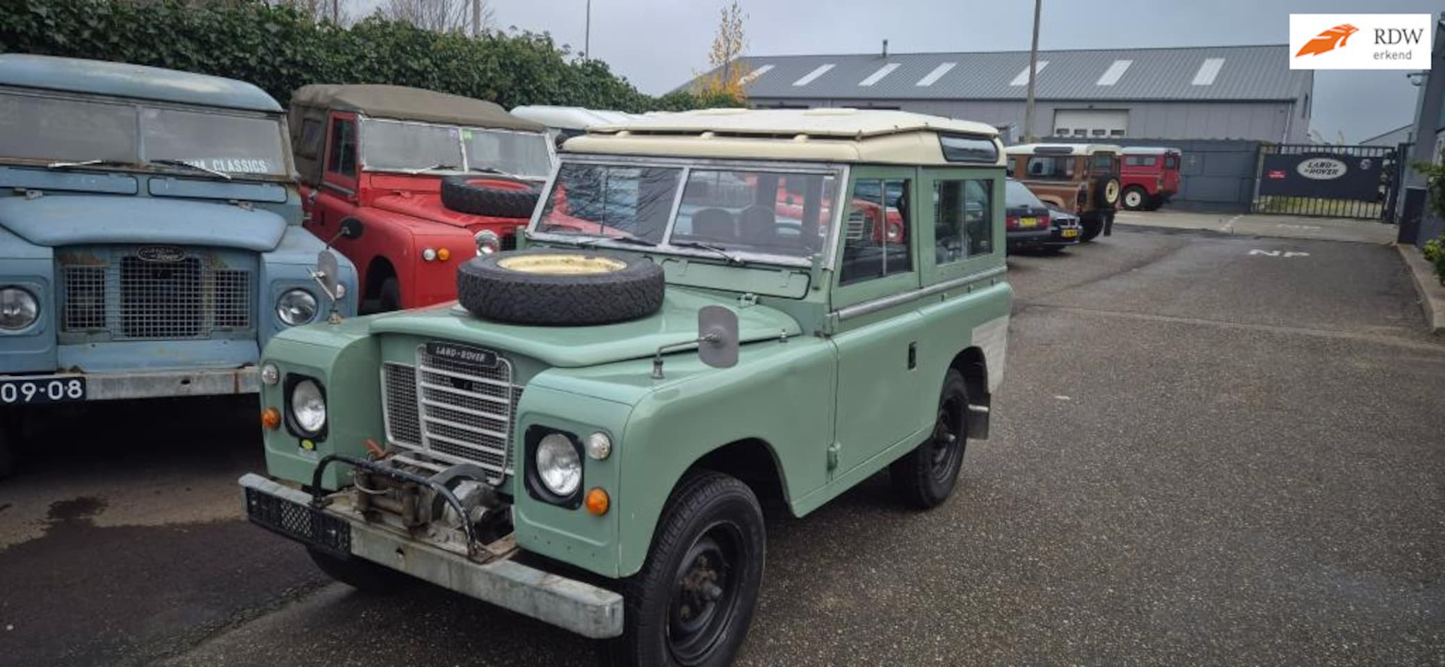 Land Rover 88 - Series III benzine overdrive - AutoWereld.nl