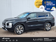 Mitsubishi Outlander - 2.4 PHEV First Edition / Gratis Afneembare Trekhaak t.w.v. €1.449, - / €6.000, - Voordeel