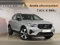 Volvo XC40 - B4 211PK Automaat Plus Dark / Navigatie / Adaptive Cruise / Harman Kardon / Stuur- & Stoel