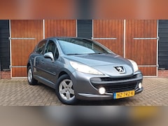 Peugeot 207 - 1.4 VTi XR, Airco, Nette auto, 5 deurs, Michelin banden