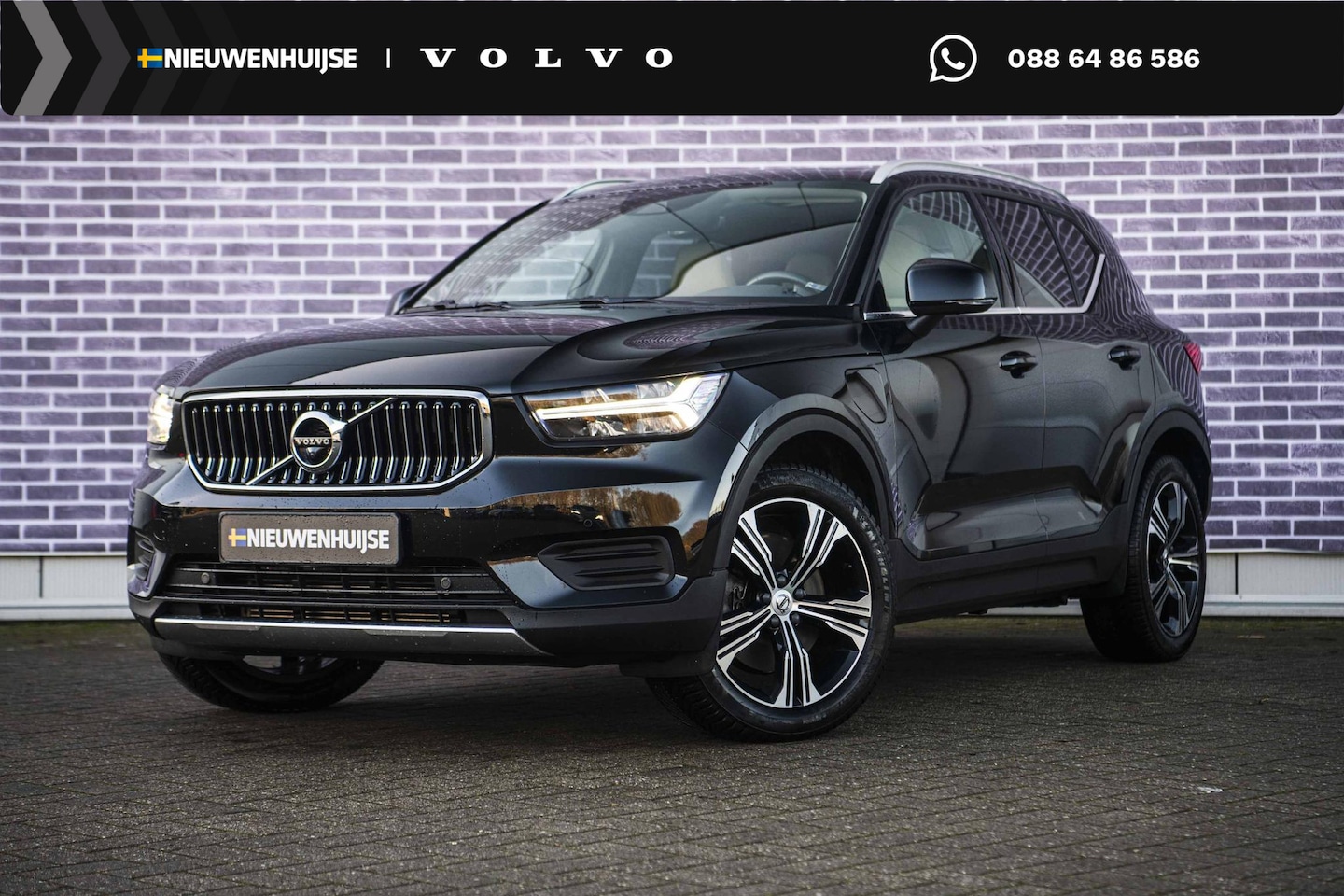 Volvo XC40 - 1.5 T5 Recharge Inscription | Panorama dak | Harman & Kardon | 360° camera | Stoel/stuurve - AutoWereld.nl