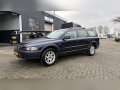 Volvo XC70 - 2.5 T Comfort Line Nwe banden Rijdt heel mooi
