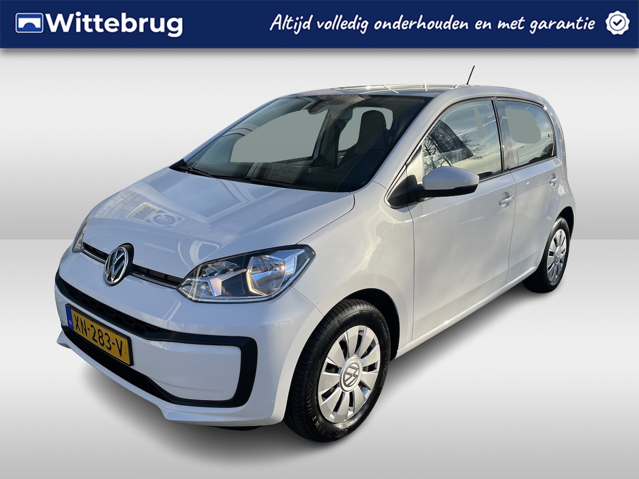 Volkswagen Up! - 1.0 BMT move up! / 5 DEURS/ ZEER ZUINIG/ BLUETOOTH/ AIRCO/ CARKIT - AutoWereld.nl