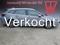 Toyota Corolla Touring Sports - 1.8 HYBRID DYNAMIC | A.C.C | CAMERA | H.U.D | TREKHAAK | LED | DEALER O-H