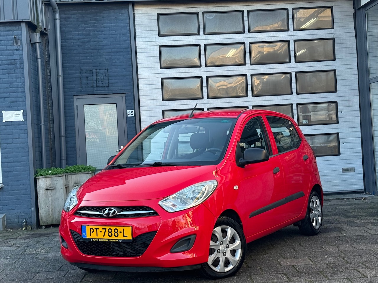 Hyundai i10 - 1.1 Pure | Elek-Pakket | Nieuwe APK - AutoWereld.nl