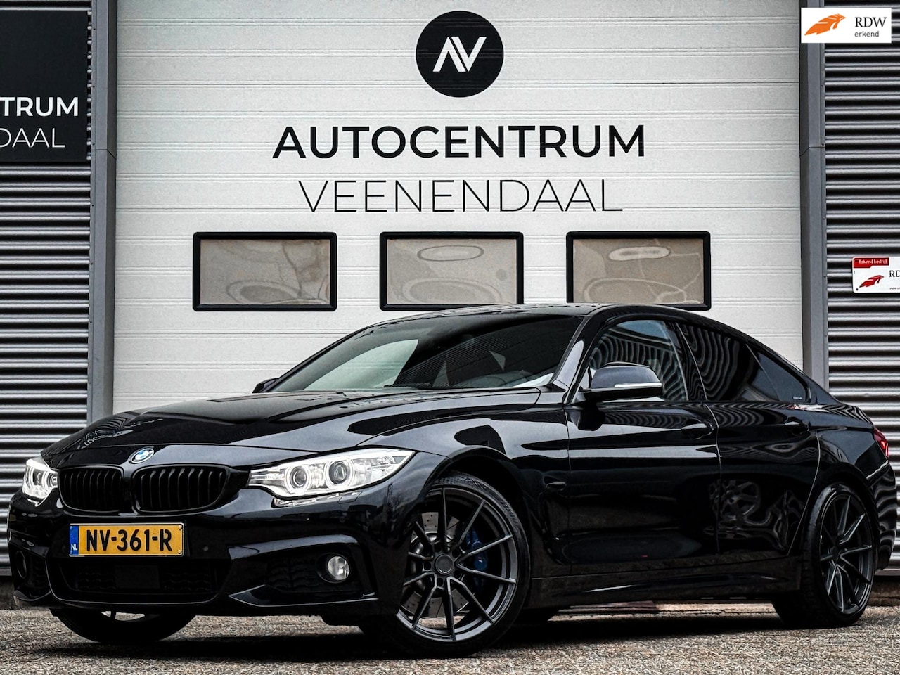 BMW 4-serie Gran Coupé - 440i 326 PK 3X M-SPORT H&K/LEDER/MEMORY/ACC/SHADOW LINE - AutoWereld.nl