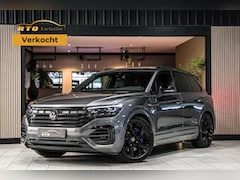 Volkswagen Touareg - 3.0 TSI R-Line|Pano|trekhaak|leder|ACC