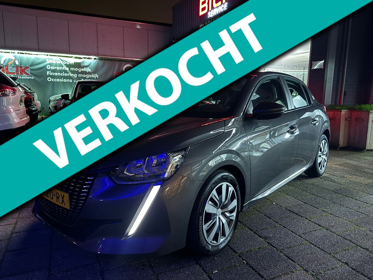 Peugeot 208 - 1.2 PureTech Active | Clima | Camera | CarPlay | N.A.P - AutoWereld.nl