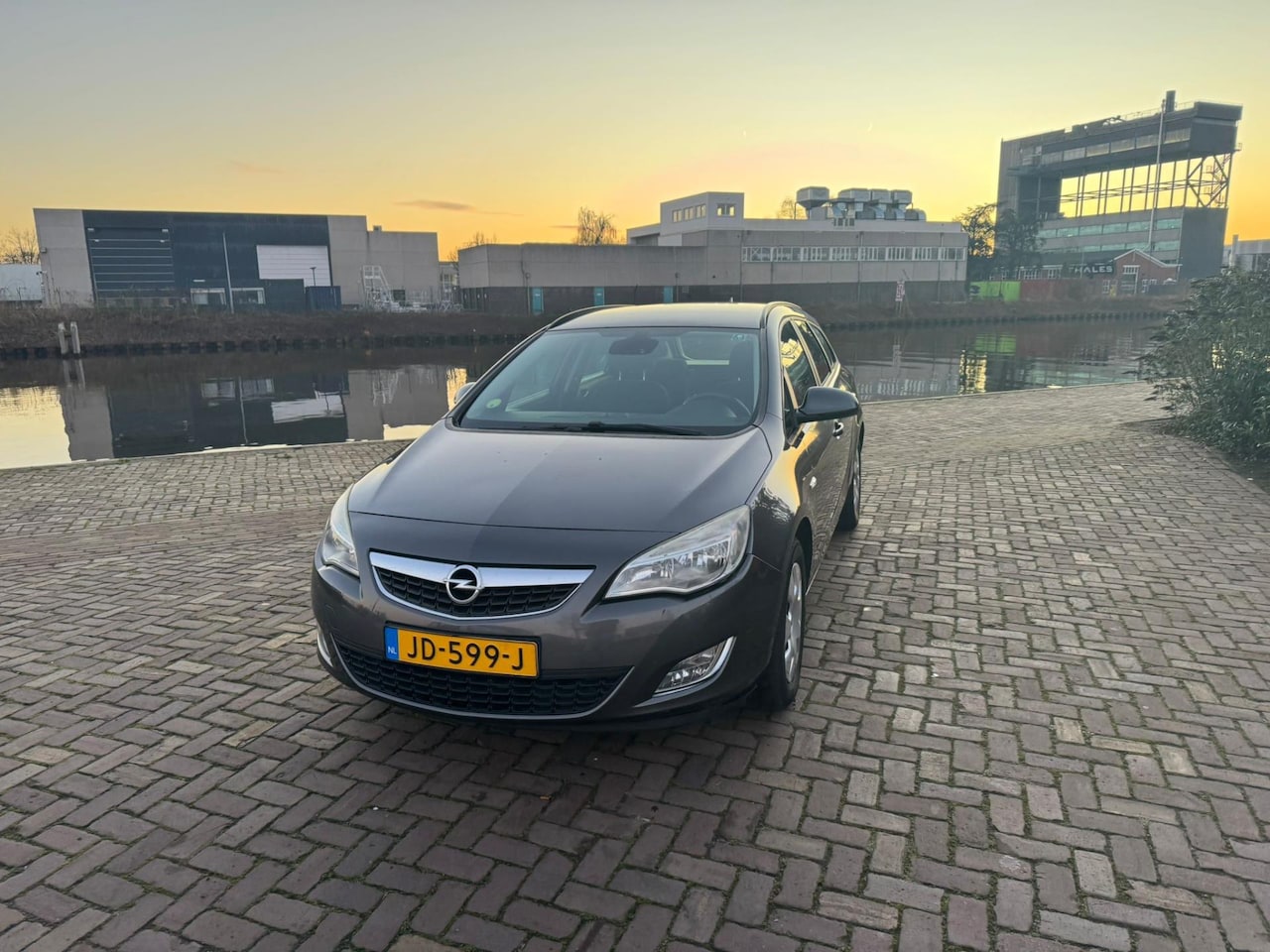 Opel Astra Sports Tourer - 1.7 CDTi Cosmo 1.7 CDTi Cosmo - AutoWereld.nl