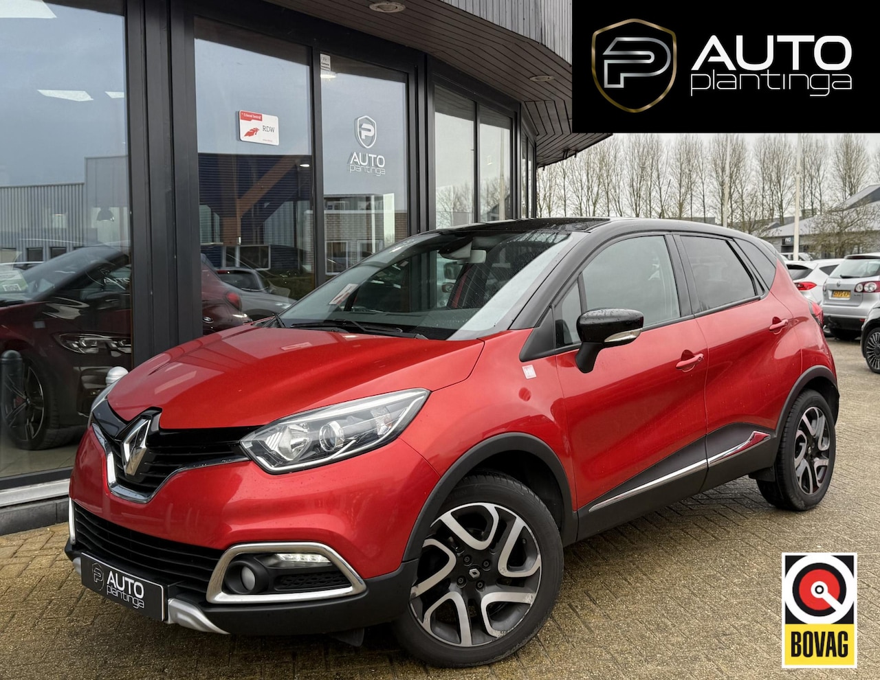 Renault Captur - 0.9 TCe Helly Hansen 90PK | Dealeronderhouden! | 2e Eigenaar | NL AUTO | Climate Control | - AutoWereld.nl