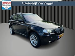 BMW X3 - xDrive25i High Executive pano, trekhaak, leer, xenon