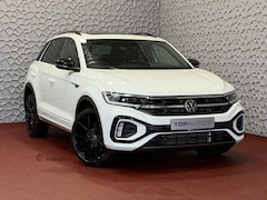 Volkswagen T-Roc - 1.5 TSI 150PK R-LINE PANORAMA BLACKLINE EVO IQ LIGHT ALCANTARA ELEK.KLEP CARPLAY STOEL/STU