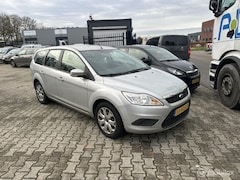 Ford Focus Wagon - 1.6 Ghia