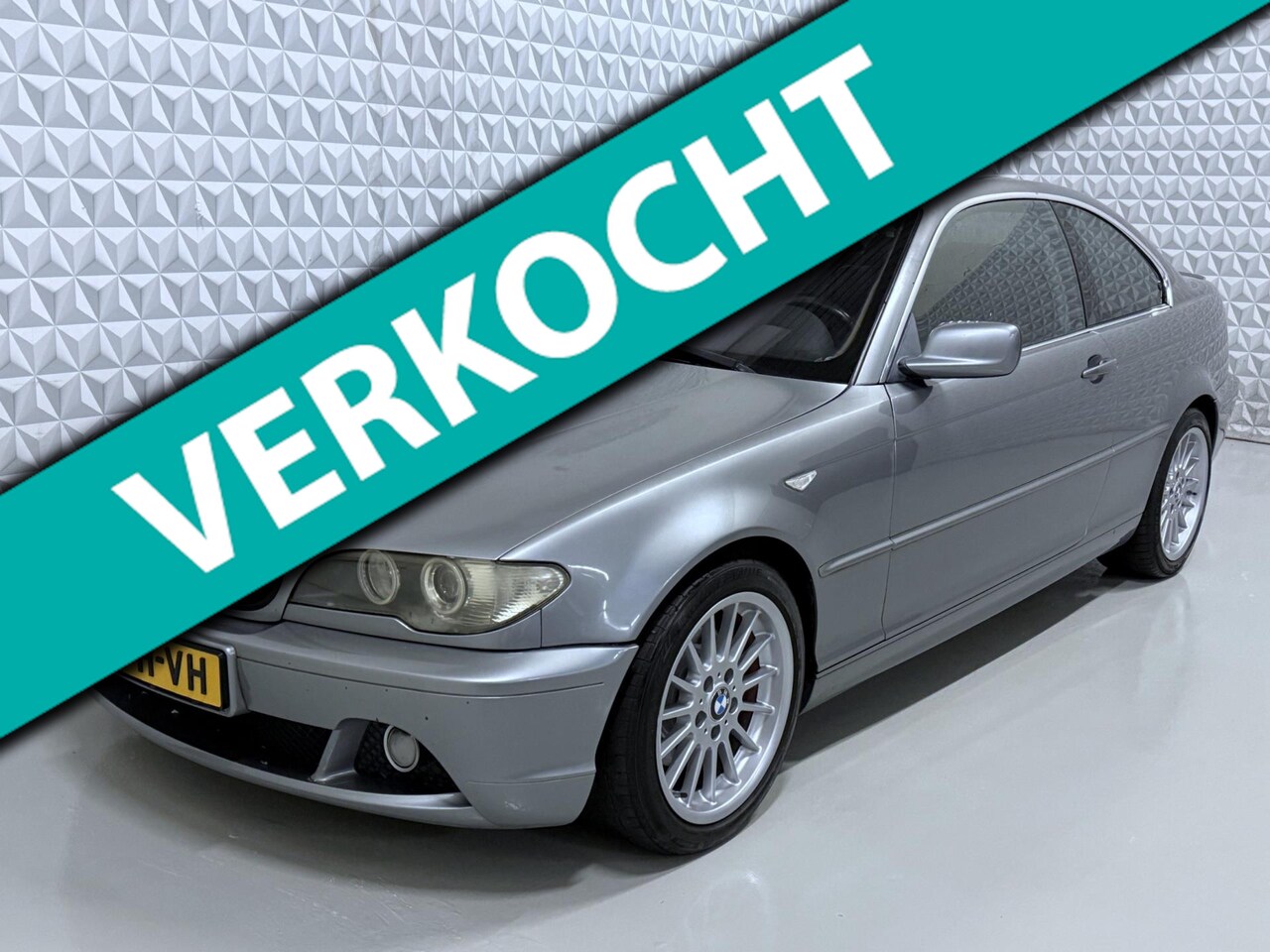 BMW 3-serie Coupé - 325Ci Executive FACELIFT + veel opties! (2004) - AutoWereld.nl