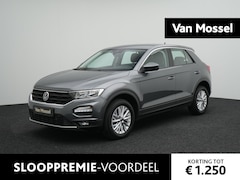 Volkswagen T-Roc - 1.5 TSI Style 150PK AUTOMAAT | NAVIGATIE | CLIMATE CONTROL | PARKEERSENSOREN