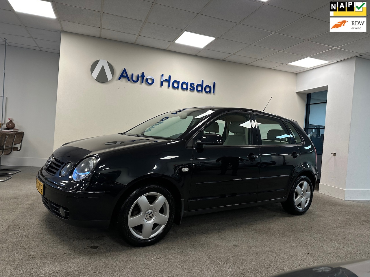 Volkswagen Polo - 1.4-16V HIGHLINE|AUTOMAAT|VEEL OPTIES!|NAP - AutoWereld.nl