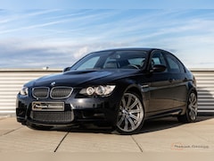 BMW M3 - E90 | 49.000KM | 6-Speed | Logic7 | Comfort Access