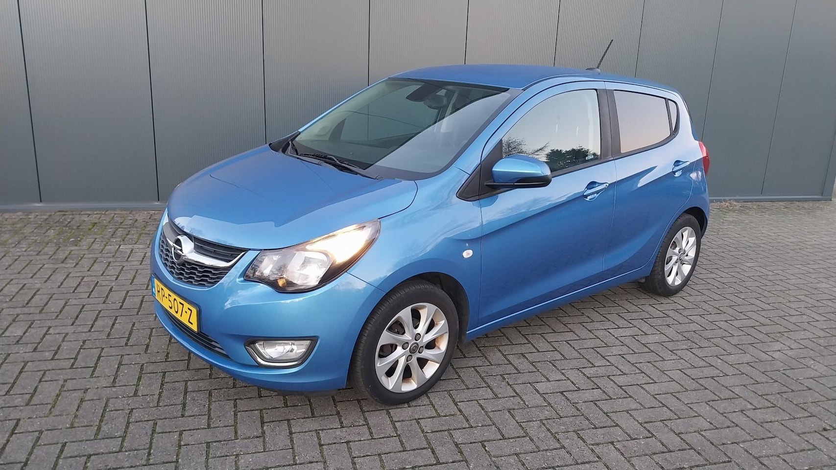 Opel Karl - 1.0 Innovation//lM VELGEN//LEER//NAVI CRUISE - AutoWereld.nl