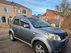 Daihatsu Terios - 1.5-16v Exclusive 4x4