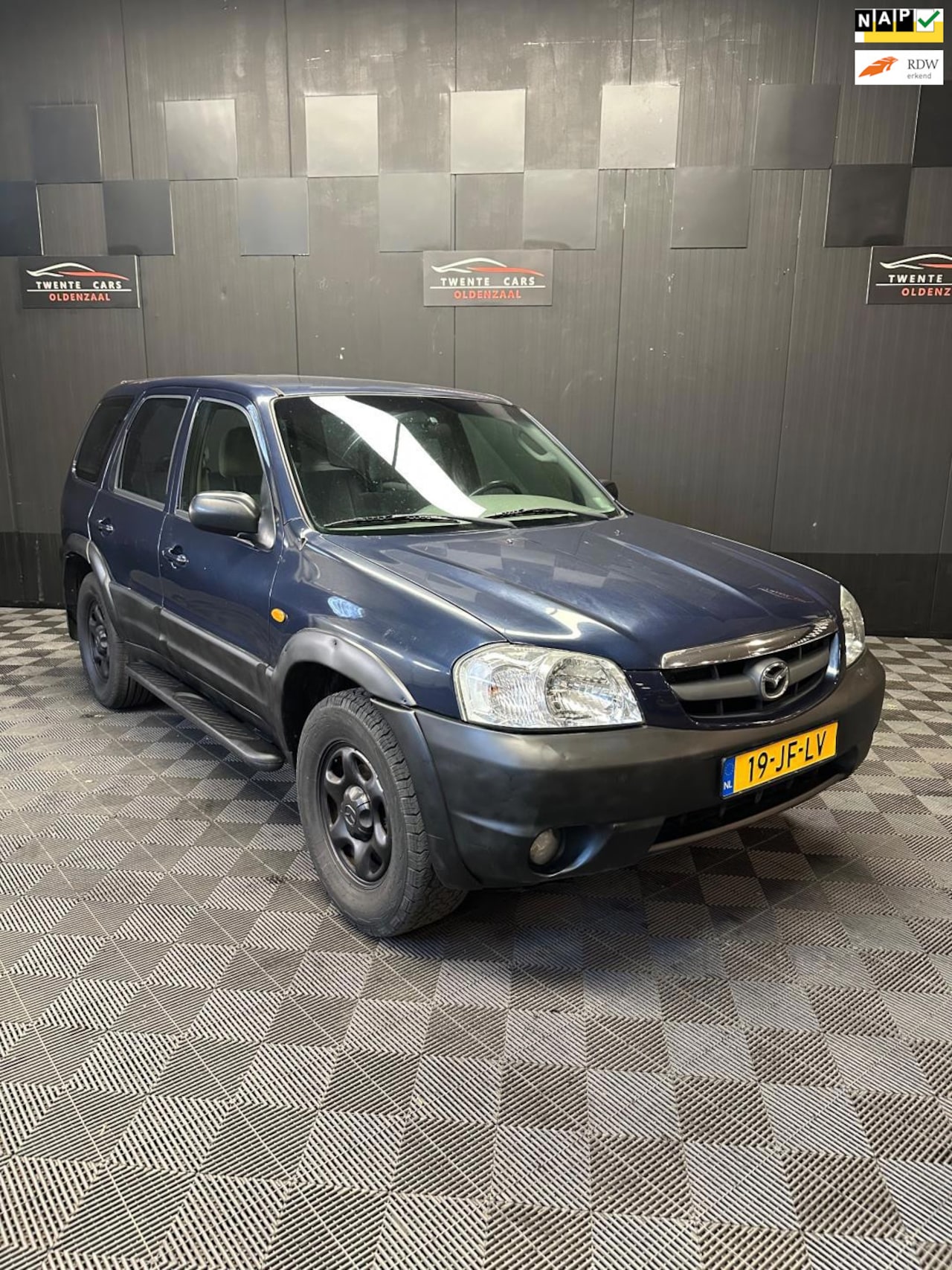 Mazda Tribute - 2.0 Exclusive | Airco | Nieuwe APK | - AutoWereld.nl