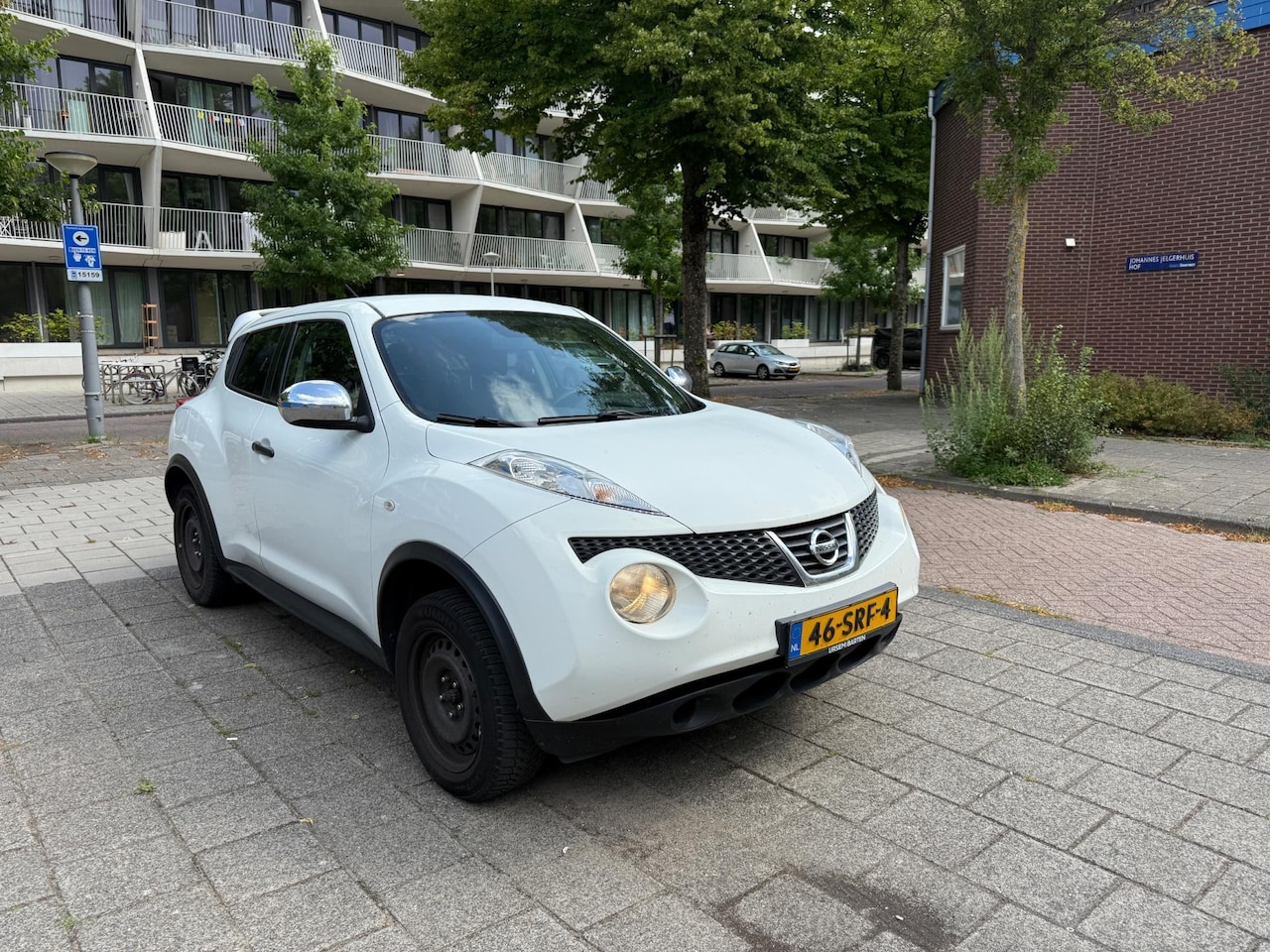 Nissan Juke - 1.6 Visia Eco Airco NW APK Snow White - AutoWereld.nl