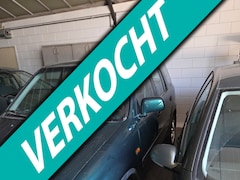 Honda CR-V - 2.0i-16V LS