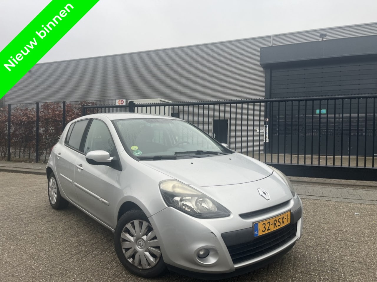 Renault Clio - 1.5 dCi Parisienne Cruisecontrol Clima - AutoWereld.nl