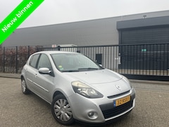 Renault Clio - 1.5 dCi Parisienne Cruisecontrol Clima