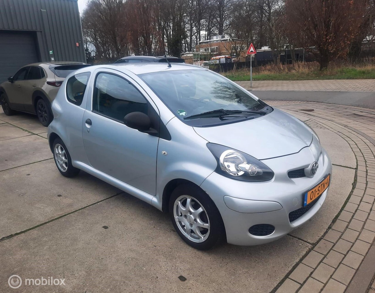 Toyota Aygo - 1.0-12V Now 1.0-12V Now - AutoWereld.nl