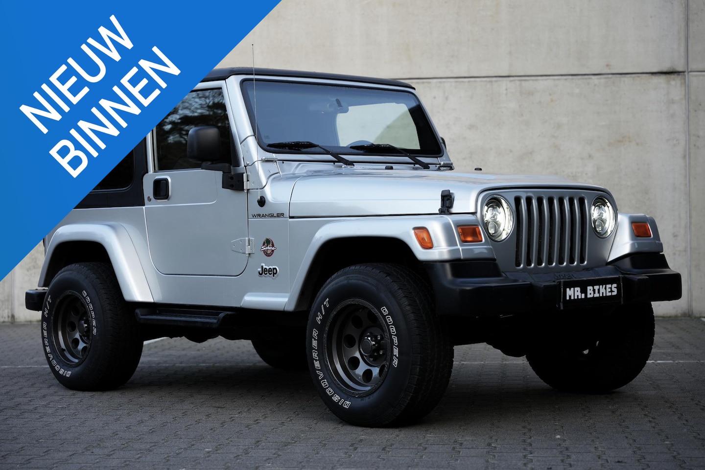 Jeep Wrangler - 4.0i Hardtop Sahara 4.0i Hardtop Sahara - AutoWereld.nl
