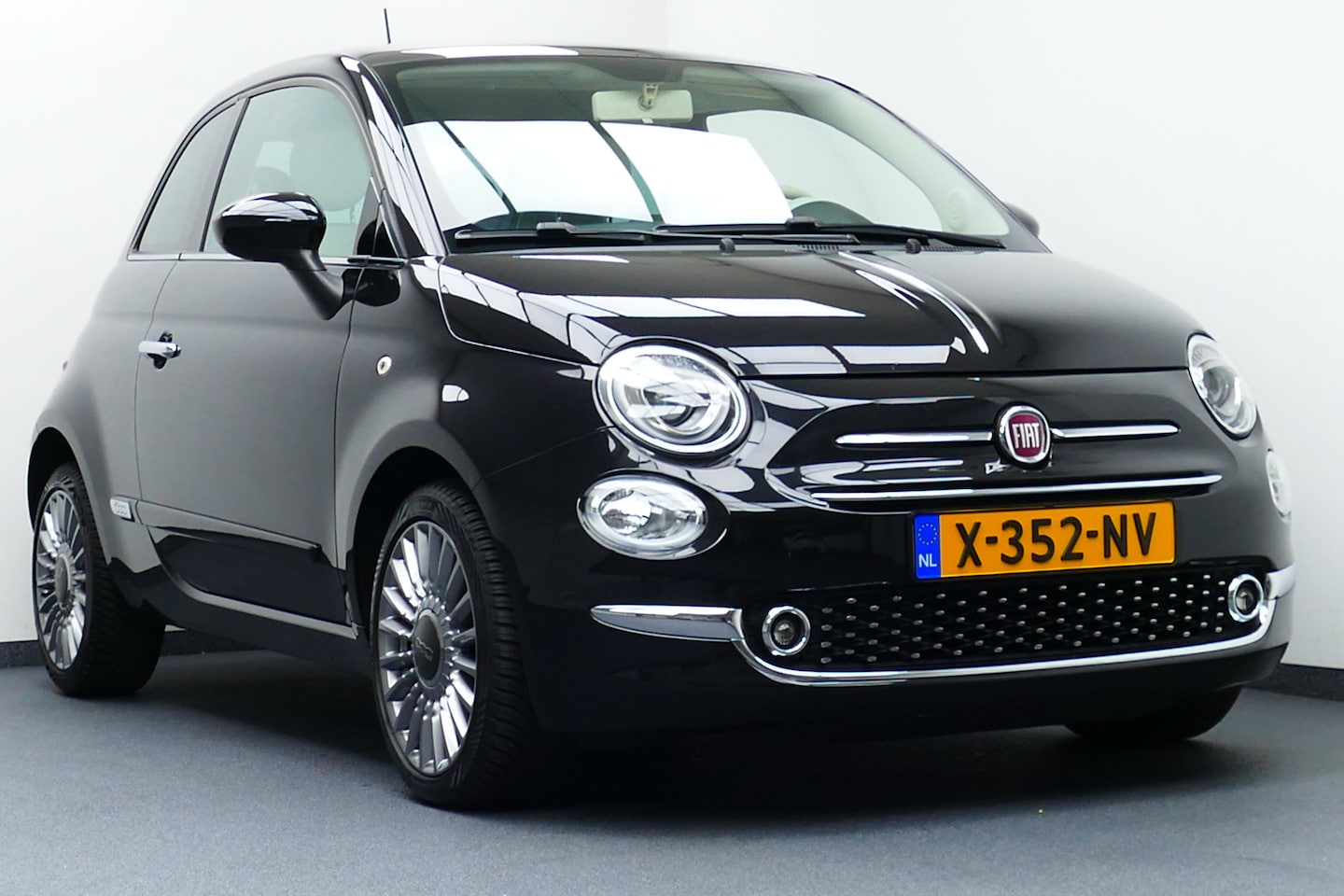 Fiat 500 - 1.2 4-Cil. Panodak, Carplay/Android, Navi, Cruise, 16"LMV, Airco - AutoWereld.nl
