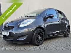Toyota Yaris - 1.3 VVTi Dynamic