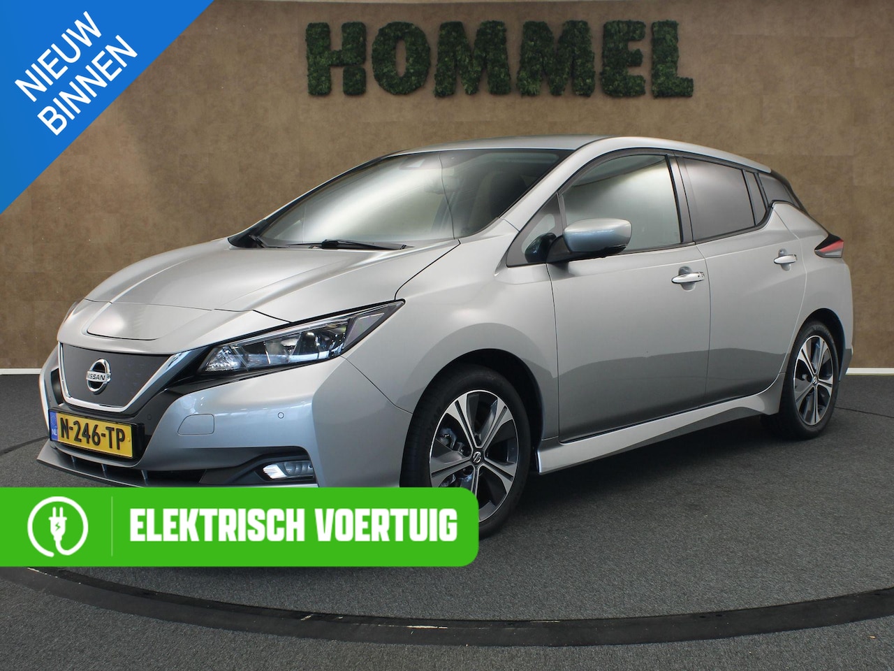 Nissan LEAF - N-Connecta 40 kWh SOH 92,2%!! - ORIGINEEL NEDERLANDSE AUTO - PARKEERSENSOREN VOOR EN ACHTE - AutoWereld.nl