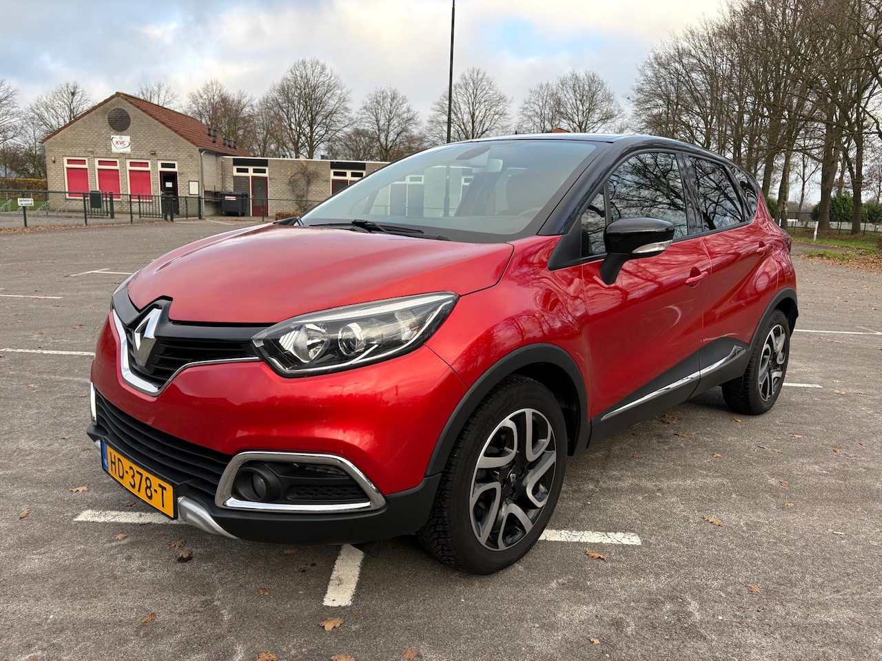 Renault Captur - 0.9 TCe Xmod Leder | Navi | Camera | 77.595 km NAP - AutoWereld.nl