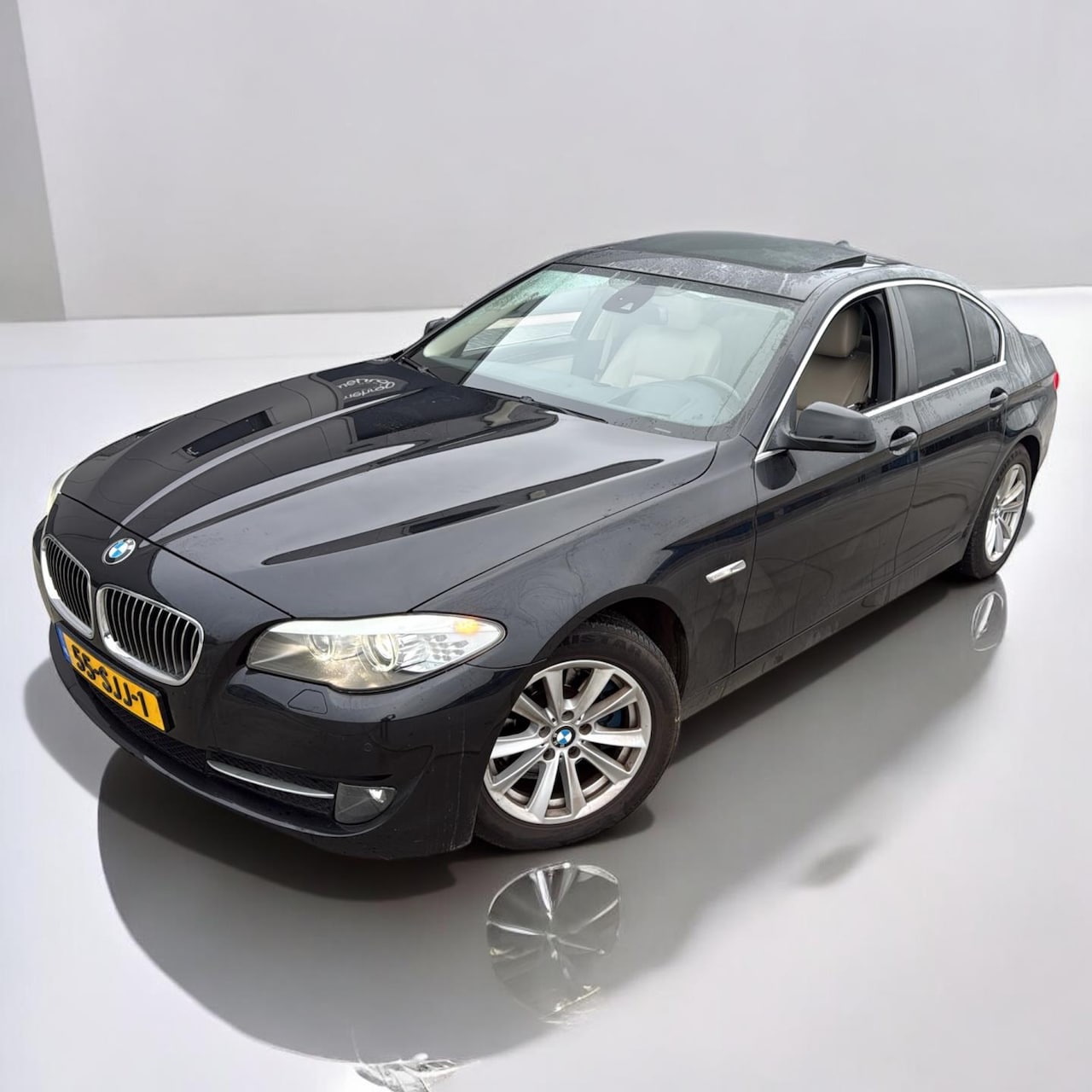BMW 5-serie - 523i High Executive dakje xenon headup - AutoWereld.nl