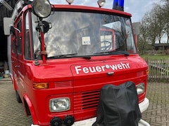 Mercedes-Benz 409 - benzine