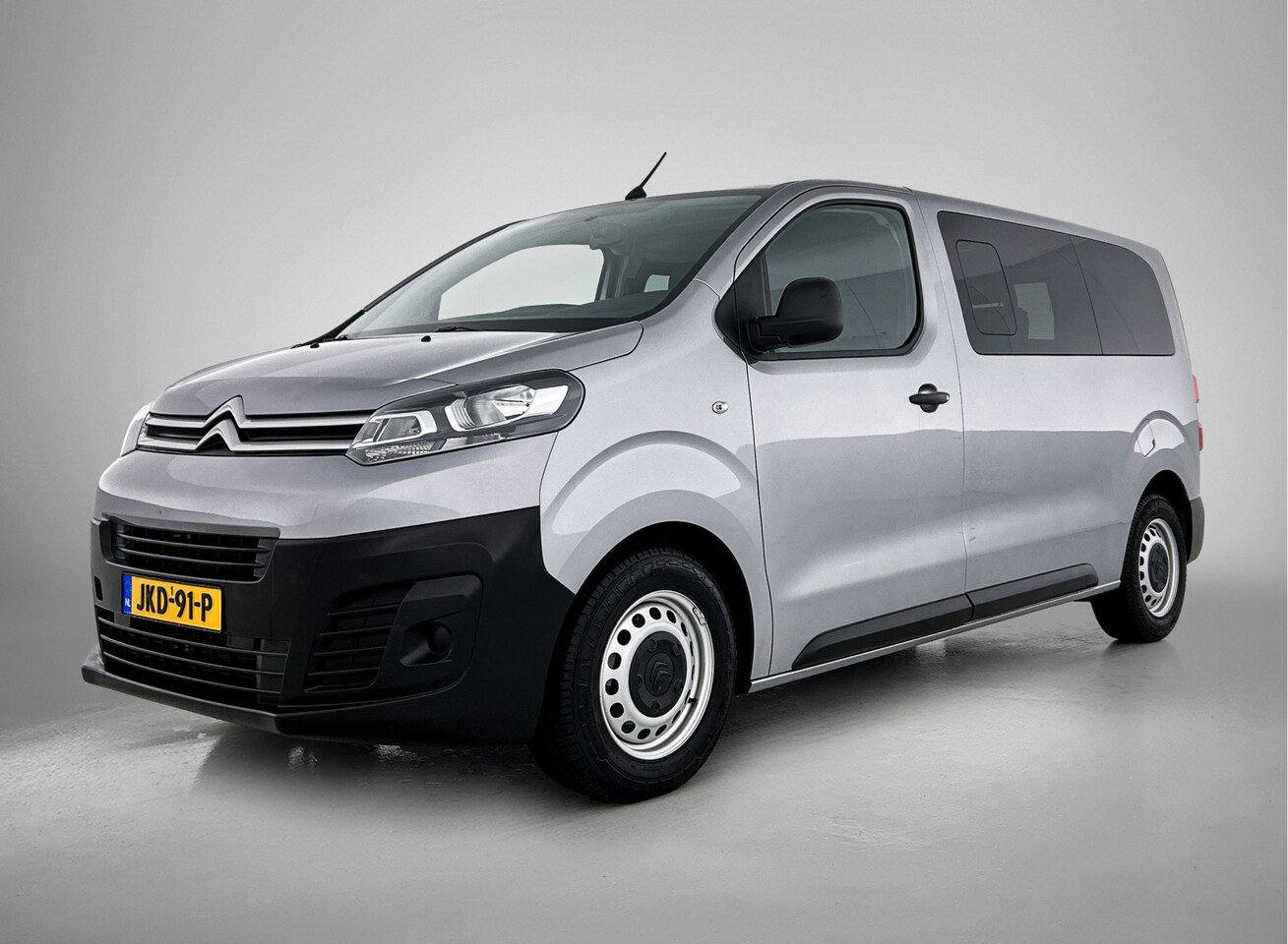 Citroën Jumpy - SPACETOURER TRIPOD Rolstoelbus Direct leverbaar! Rolstoelbus 2 Schuifdeuren 5 zitplaatsen - AutoWereld.nl