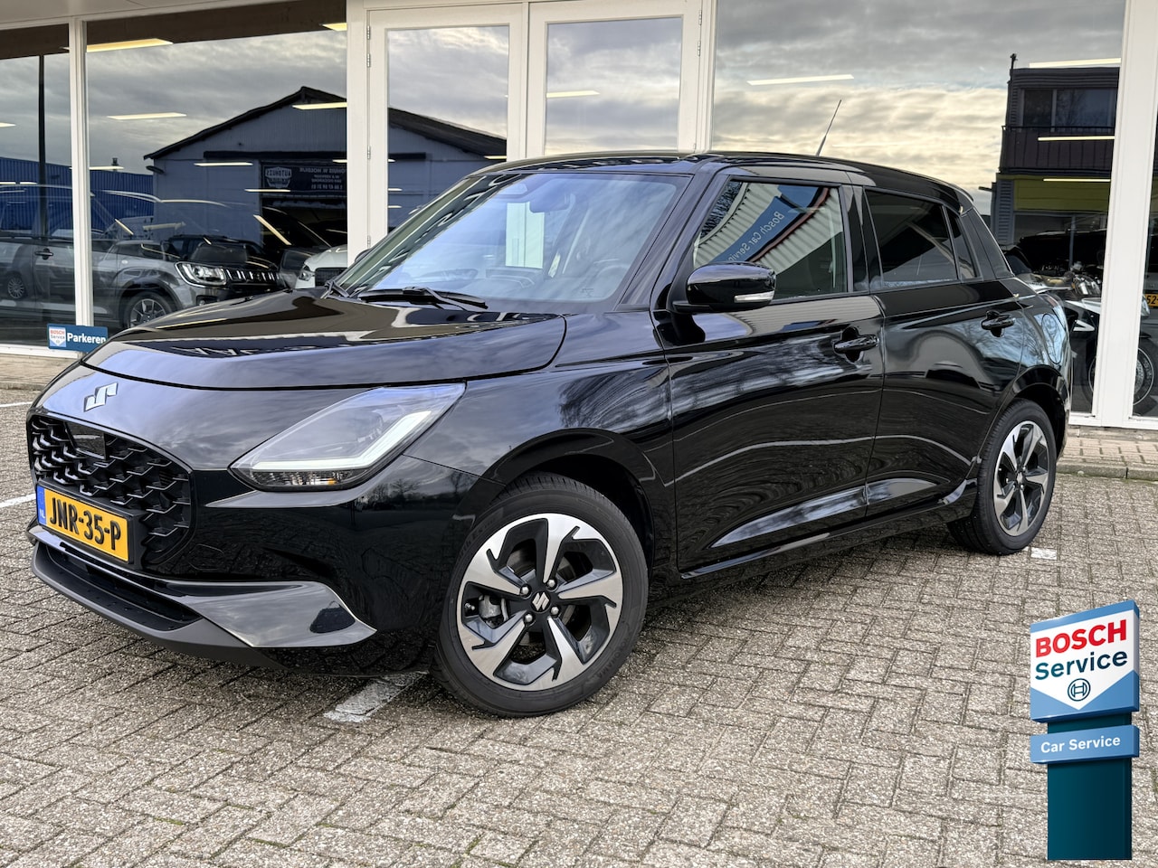 Suzuki Swift - 1.2 Style Smart Hybrid | Automaat | LED | Keyless | Adapt. Cruise | Apple Carplay / Androi - AutoWereld.nl