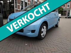 Daihatsu Sirion 2 - 1.0-12V 5-Deurs