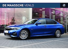 BMW 3-serie - 330e High Executive M Sport Automaat / Schuif-kanteldak / Sportstoelen / Achteruitrijcamer