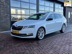 Skoda Octavia Combi - 1.4 TSI Greentech Style Business | Auto | Pano | Keyless | Led |