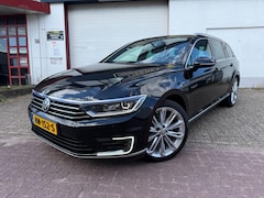 Volkswagen Passat Variant - 1.4 TSI GTE Highline |NIEUW APK|LEDER PANO|MASAGE|CAMERA|VOL OPTIE|VERONA 19 INCH|