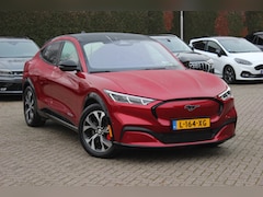 Ford Mustang Mach-E - Extended AWD 98 kWh / SoH 93.1% / Trekhaak / Panoramadak / Camera / Leder / 19'' / B&O / K