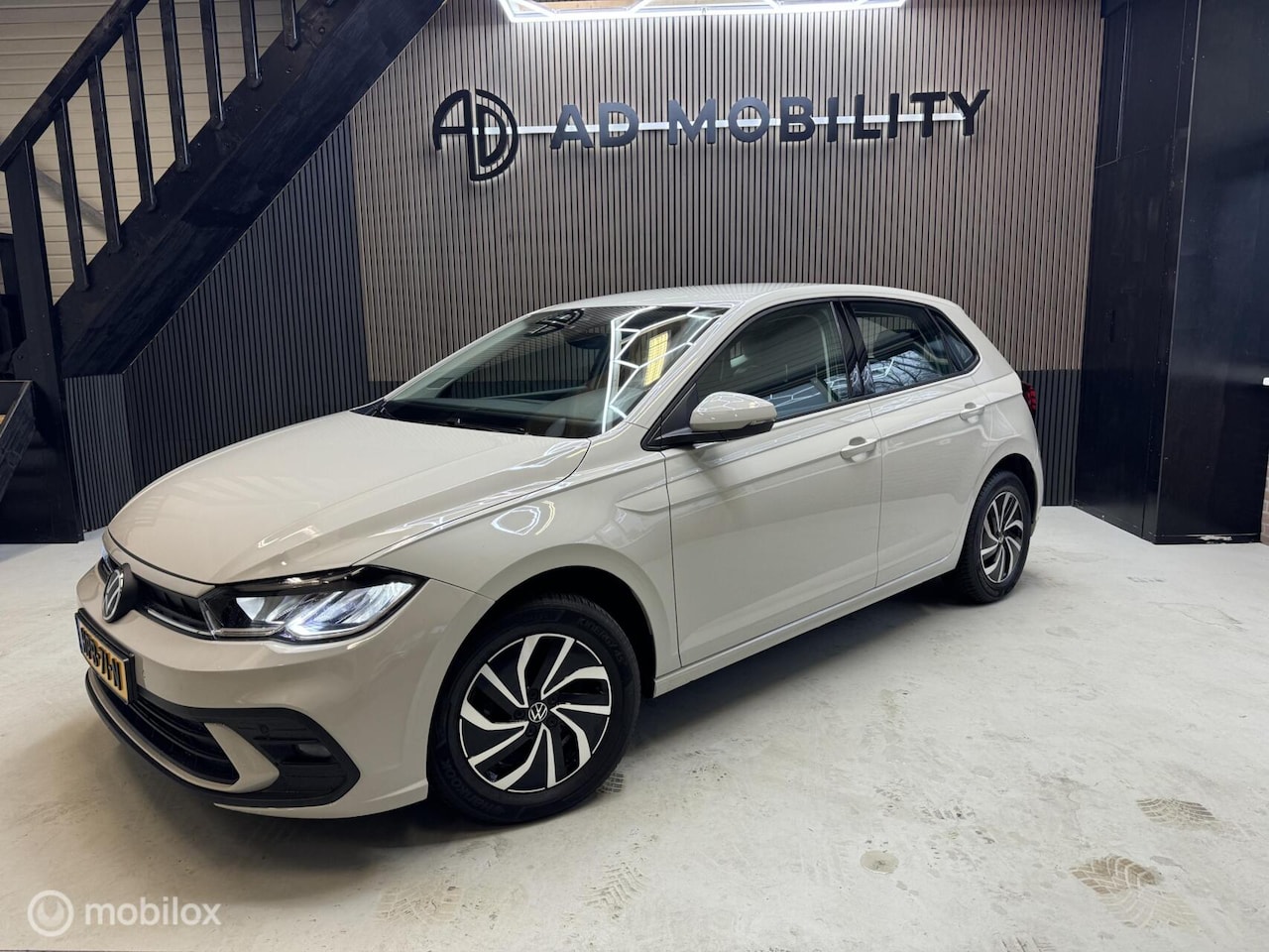 Volkswagen Polo - 1.0 TSI Life DAB+, Carplay, Laneassist - AutoWereld.nl