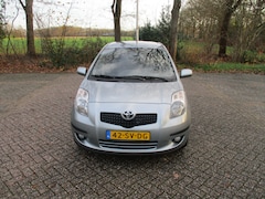 Toyota Yaris - 1.3 VVTi Luna