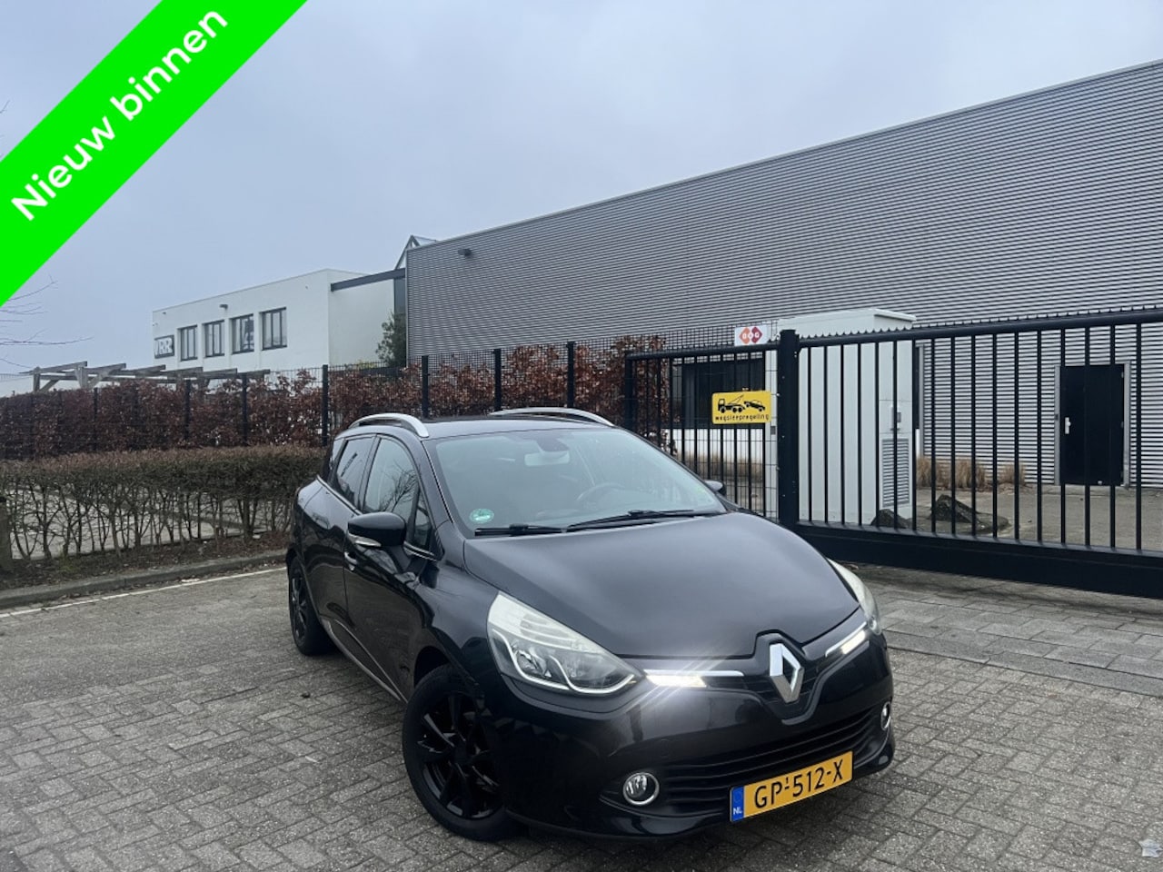 Renault Clio Estate - 1.5 dCi Keyless Entry&Start|Navi|ClimaAuto 2015 - AutoWereld.nl